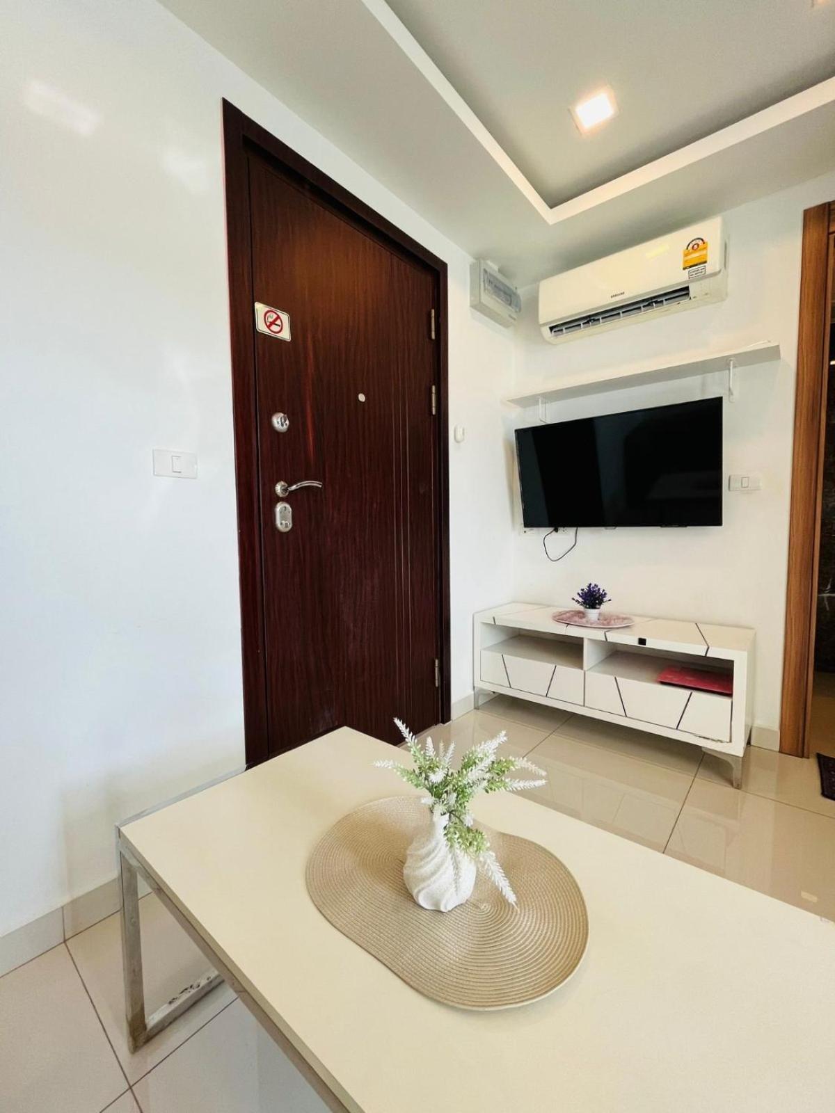 Arcadia Beach Con Pattaya Bilik gambar