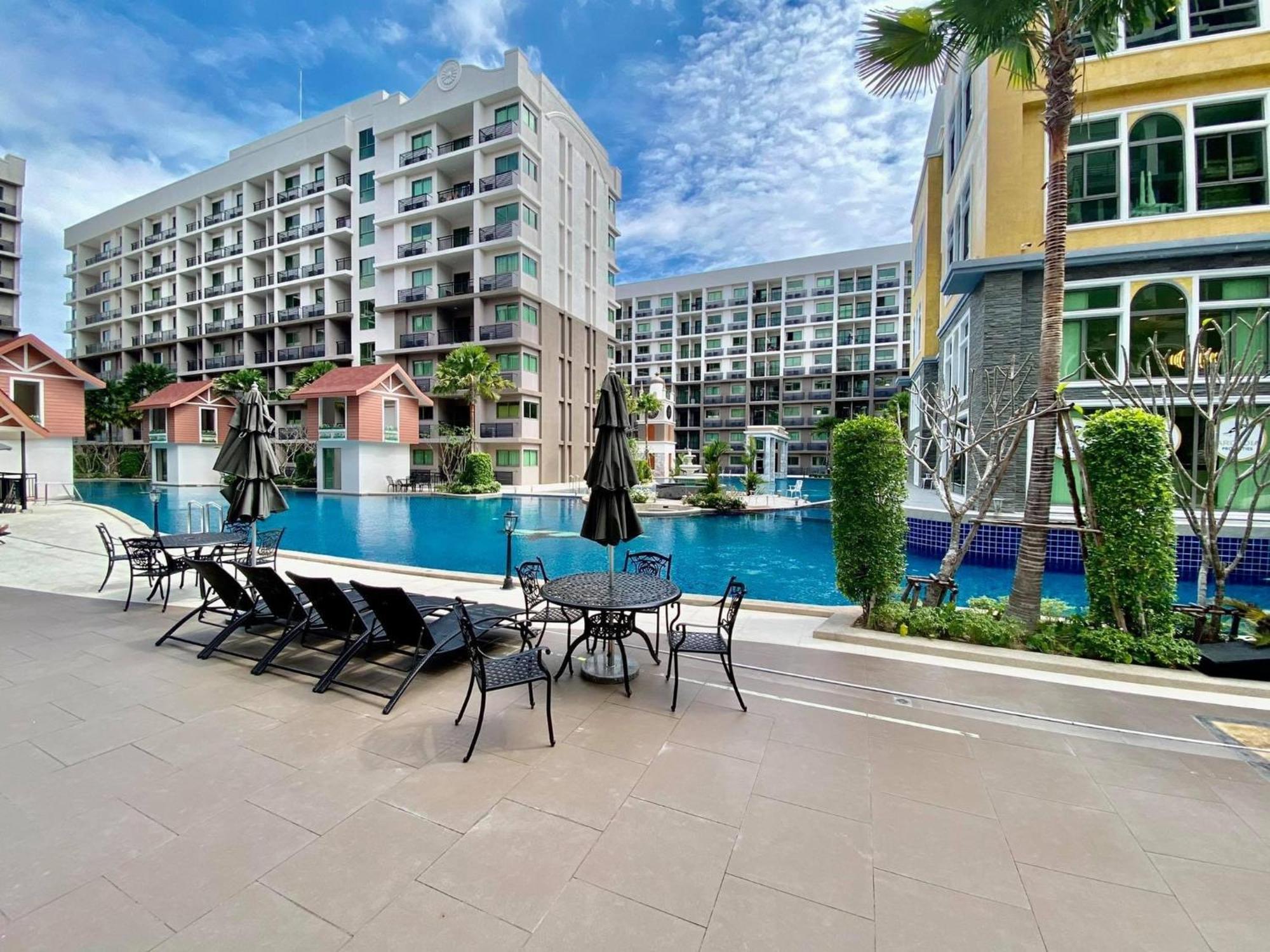 Arcadia Beach Con Pattaya Luaran gambar